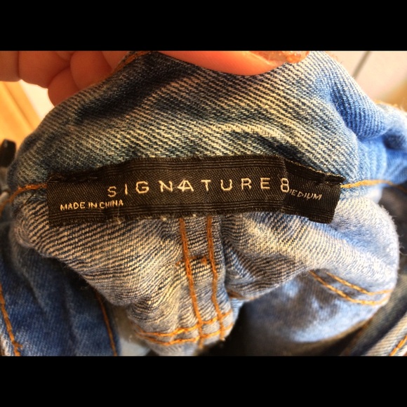 Signature8 High Waisted Distressed Denim Shorts - Picture 4 of 4